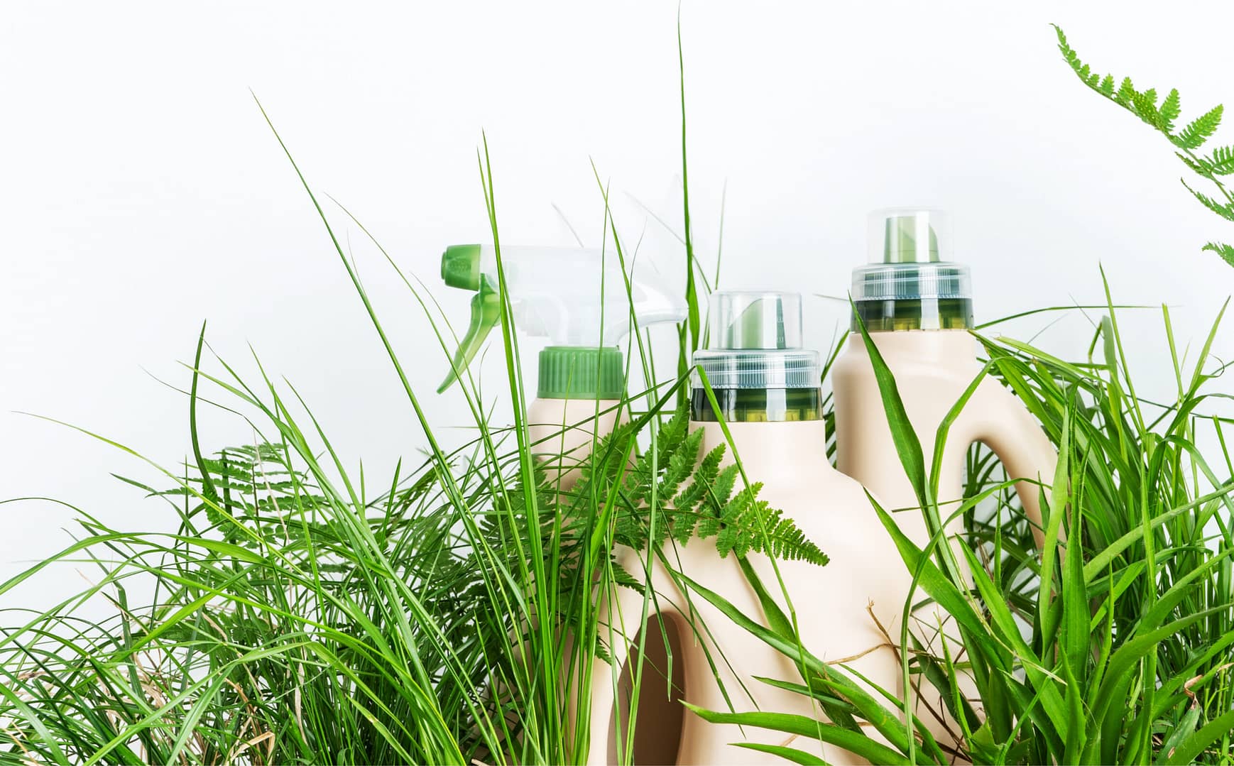 shutterstock_1432036151 hotel cleaning technology eco-friendly 1